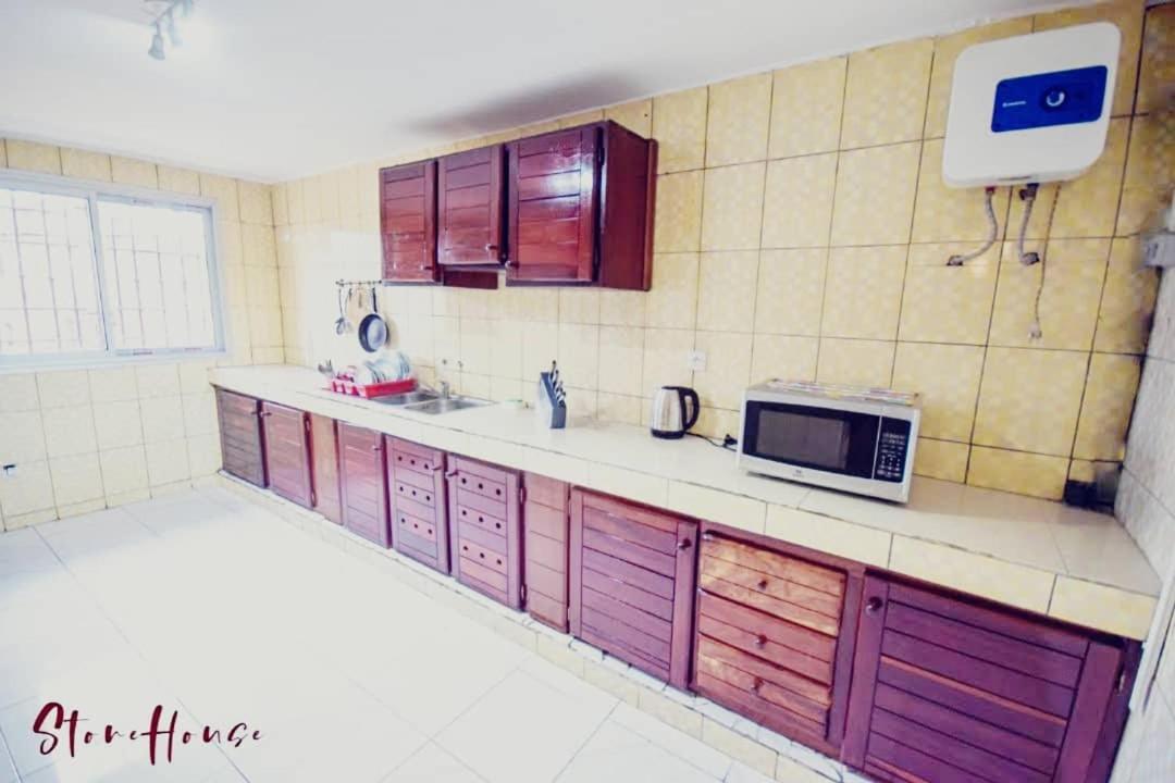 Stone House - Makepe, Douala Aparthotel Exterior foto